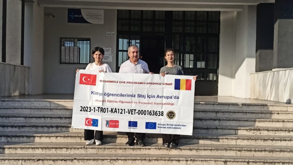 Okulumuz Kimya Öğrencileri İstanbul İl Milli Eğitim Erasmus+ Akreditasyonu Kapsamında Romanyada